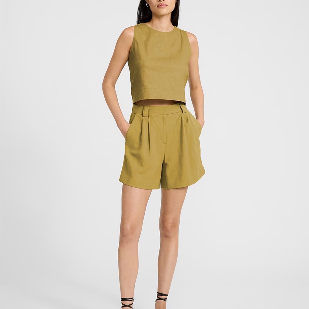 Express High Waist Mustard green linen shorts